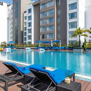 Hotel Novotel Max, Rangoon