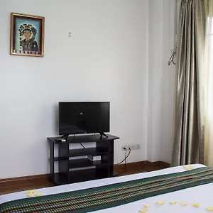 Hotel Fame, Yangon