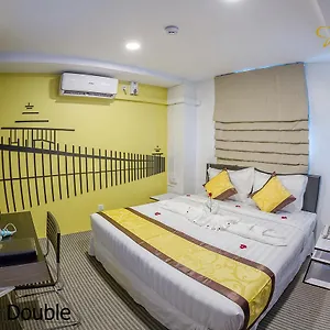 Motel Season, Rangoon